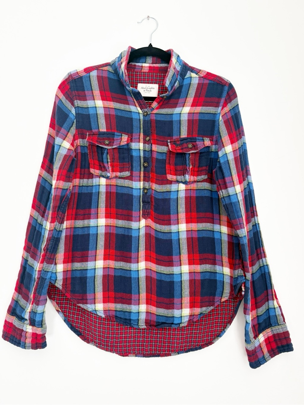 Abercrombie & Fitch Red Blue Plaid Flannel Button Down Shirt M